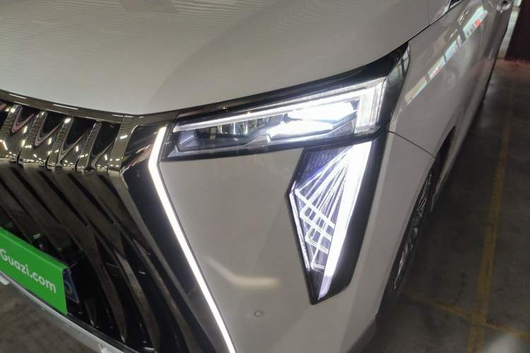 Used GAC Trumpchi M8 2023 Zongshi Series Dual-Motor YuZun Edition