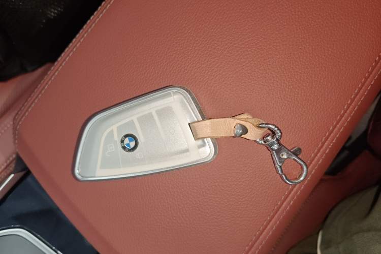 Used BMW i3 2024 eDrive 35 L
