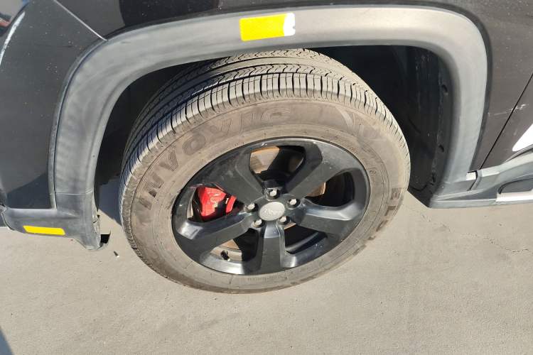 Used  Compass 2017 200T Automatic Family Edition