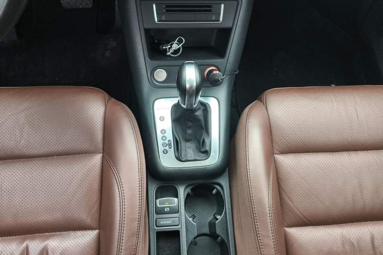 Used Volkswagen Tiguan 2015 1.8TSI Automatic All-Wheel-Drive Luxury Model