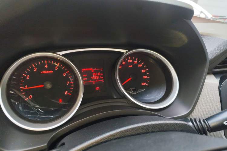 Used Wuling Hongguang 2021 1.5L Revised S Standard Version Hydraulic-Power-Assisted LAR