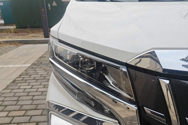 Used Toyota Alphard 2012 2.4L Luxury Edition
