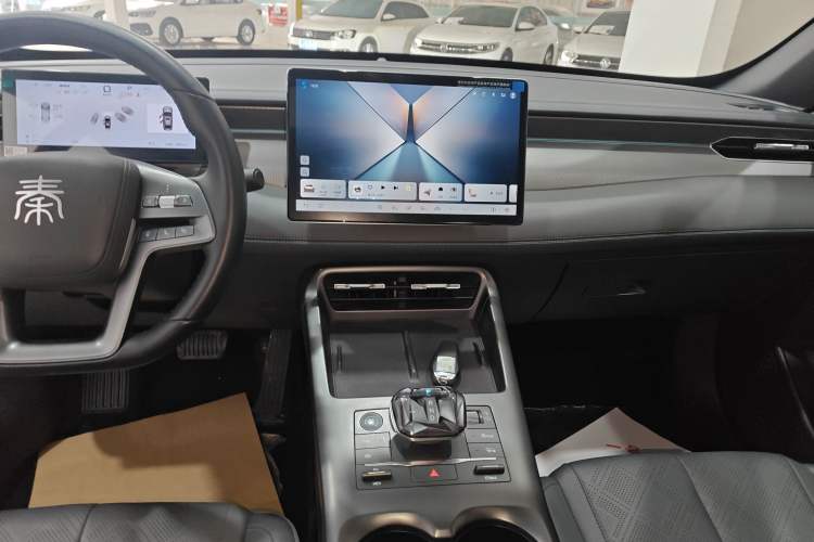 Used BYD Qin PLUS 2025 DM-i Smart Drive 120KM Superior Model