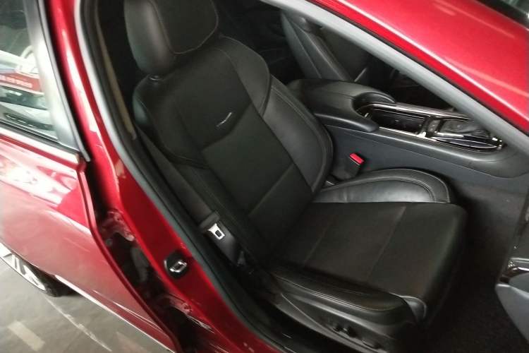 Used Cadillac ATS-L 2017 28T Fashion Edition
