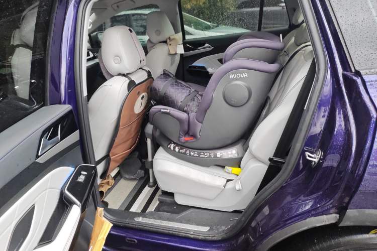 Used Volkswagen ID.6 X 2022 Smart Enjoyment Long-Range Edition