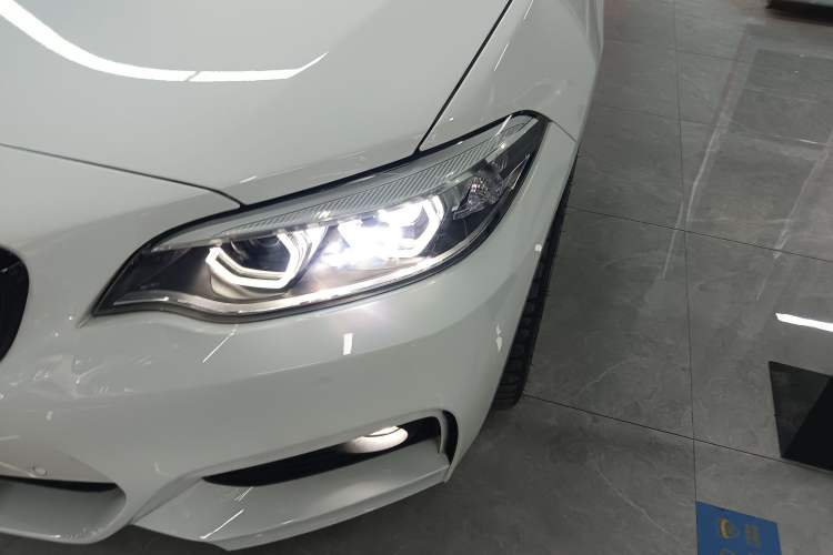 Used BMW 2 Series 2019 225i Luxury Model with M Sport Package