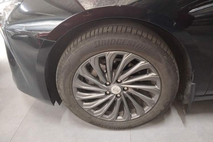 Used Buick LaCrosse 2025 28T Platinum Edition
