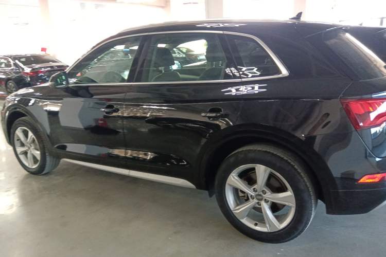 Used Audi Q5L 2020 Revised 40 TFSI Prestige Edition
