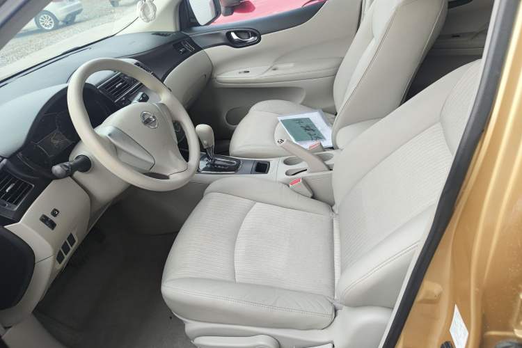 Used Nissan Tiida 2011 1.6L CVT Smart Version
