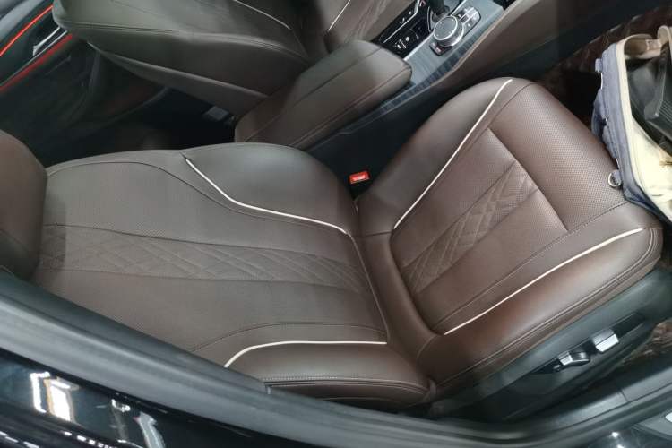 Used BMW 5 Series New Energy 2022 535Le M Sport Package
