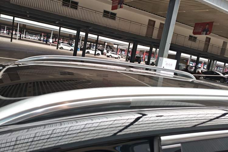 Used Ford Edge 2021 PLUS EcoBoost 245 Two-Wheel-Drive Platinum Edition 5 Seats
