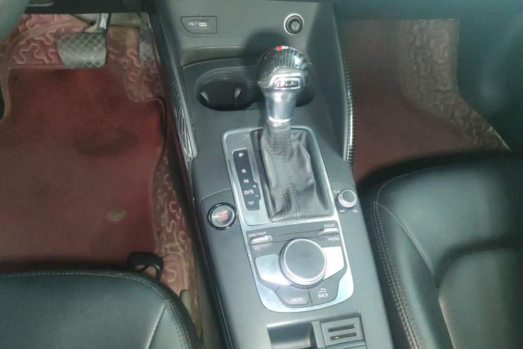 Used Audi A3 2020 Restyled Sportback 35 TFSI Entry-Level China VI Emission Standard