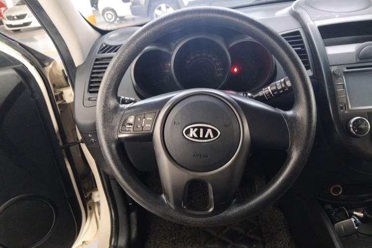 Used Kia Soul 2013 1.6L AT GL
