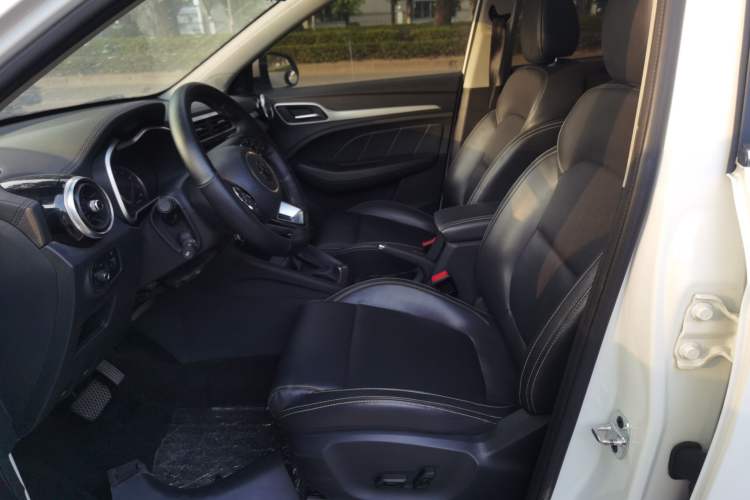 Used MG ZS 2018 1.5L Automatic Luxury Edition China V Standard
