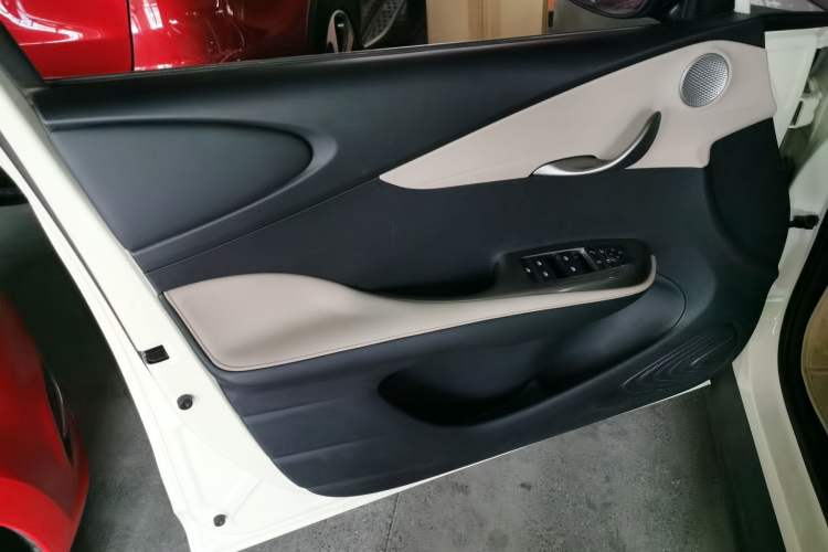 Used BYD Dolphin 2023 420 km Free Version
