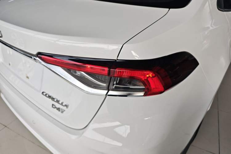 Used Toyota Corolla 2019 1.2T S-CVT GL Pioneer Edition
