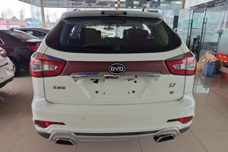 Used BYD S7 2015 1.5T Upgraded Manual Luxury Model