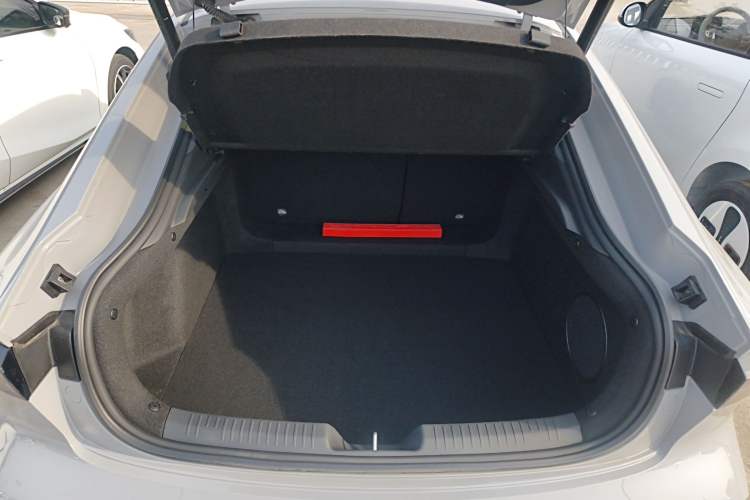 Used Changan UNI-V 2022 1.5T Prestige Version