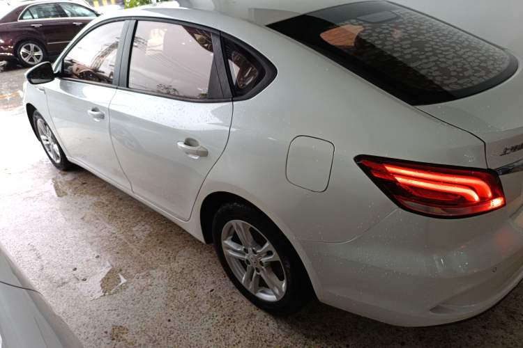 Used MG 6 2017 20T Automatic Elite Smart Connect Version China V Standard
