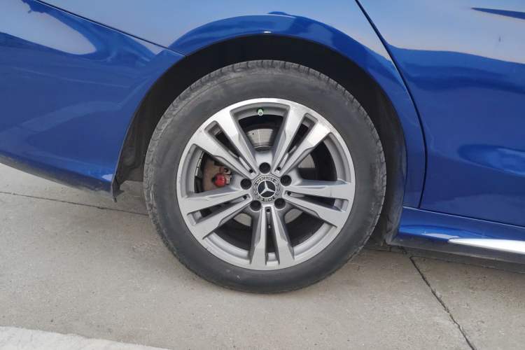 Used Mercedes-Benz C-Class 2017 Facelift C 200 L Sport Edition
