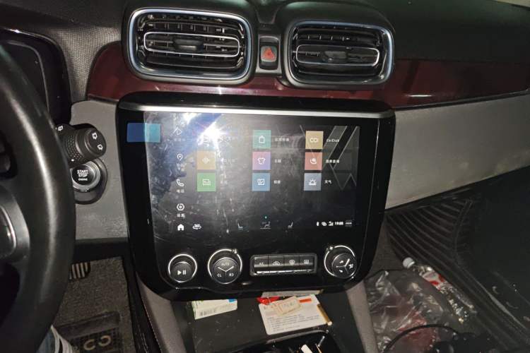 Used Lynk & Co 02 2019 High-Energy Edition 2.0T Automatic Two-Wheel Drive Shine Pro Edition China VI Standard