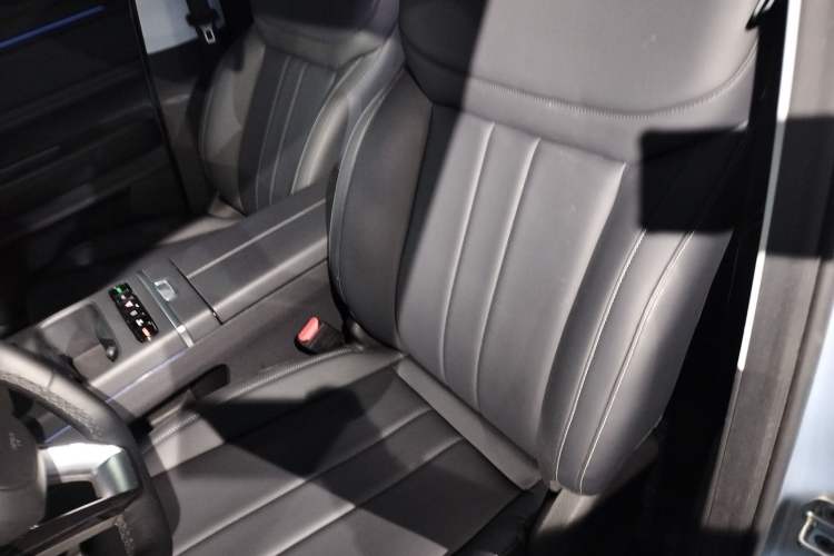 Used Chery Explore 06 C-DM 2024 Luxury Model