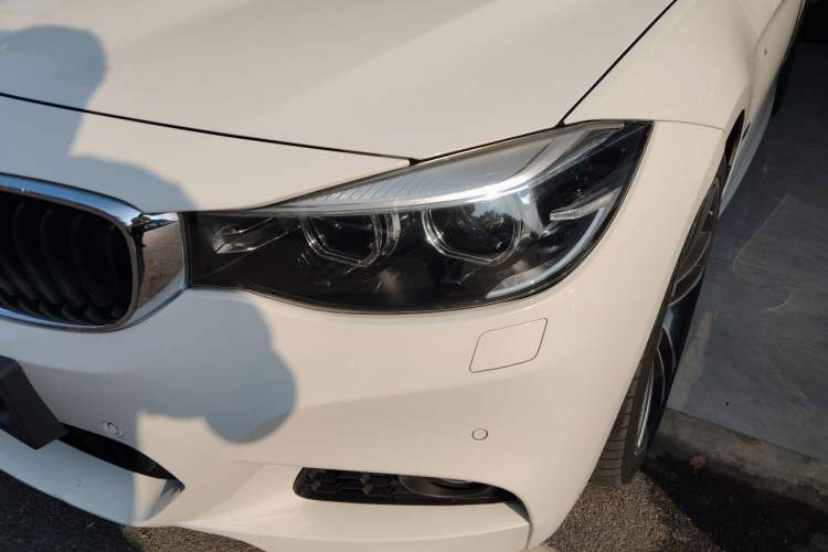Used BMW 3 Series GT 2017 320i M Sport
