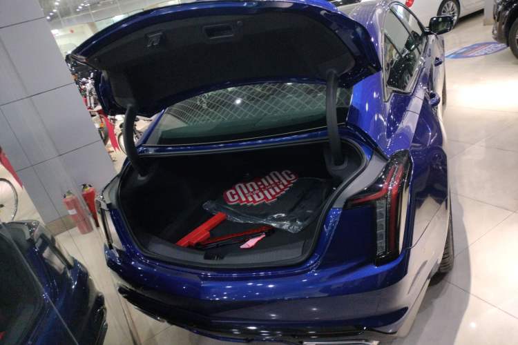 Used Cadillac CT5 2024 28T Platinum Edition
