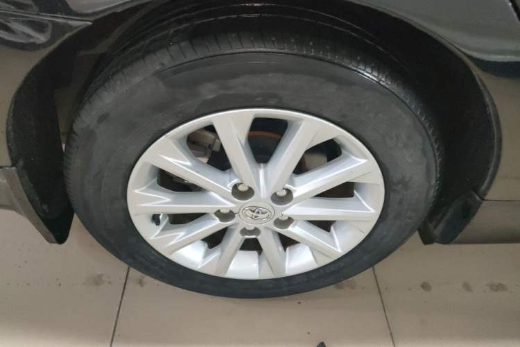 Used Toyota Camry 2016 2.0G 10th Anniversary Leading Edition