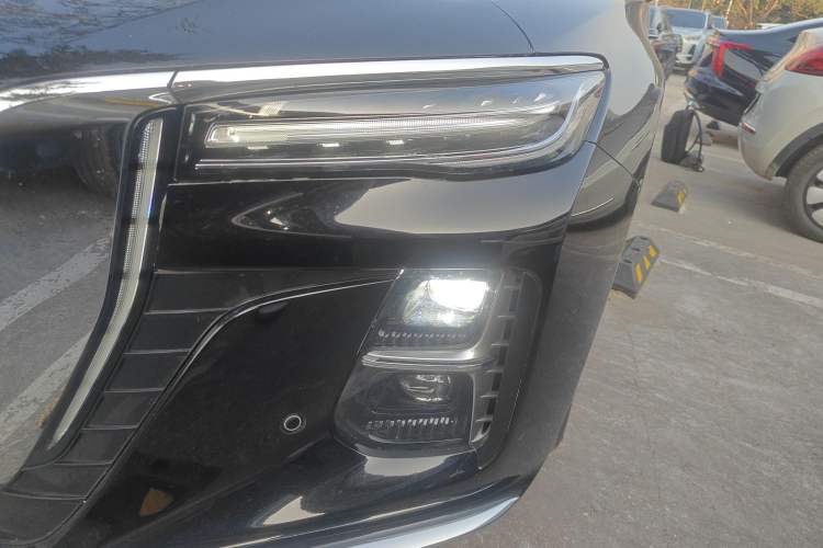 Used Hongqi H5 2024 2.0T Automatic Smart Connect Flagship Edition
