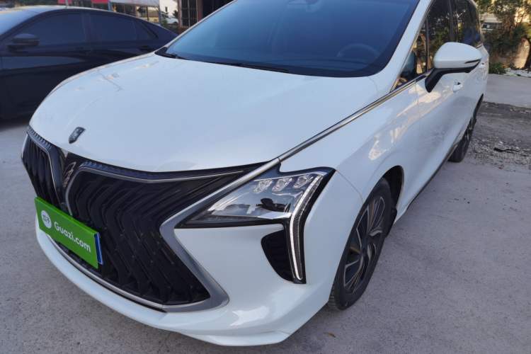 Used FORTHING Yacht 2022 1.5T DCT Chasing-the-Waves Edition