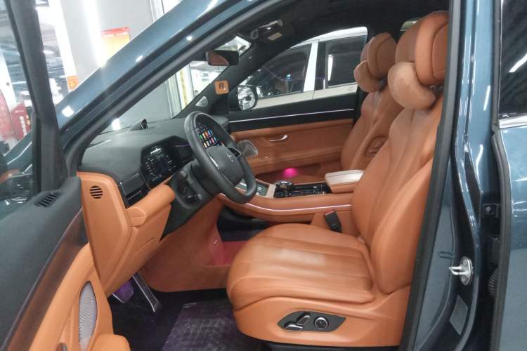 Used Hima AITO M7 2024 1.5T Intelligent Drive 4x4 Max Edition 6 Seats