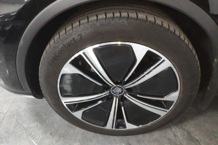 Used BYD Tang New Energy 2022 EV 635 km All-Wheel-Drive Flagship Model
