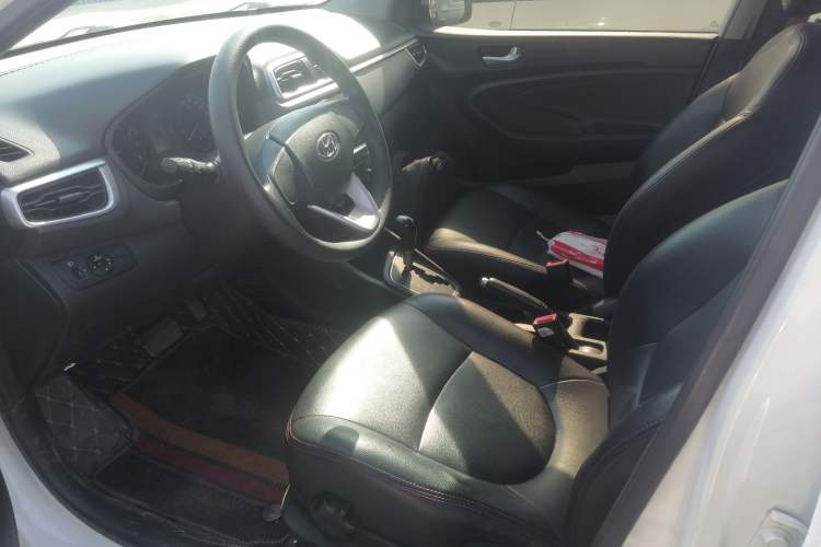 Used Hyundai Verna (older generation) 2017 1.4L Automatic YueXiang Edition China V-standard