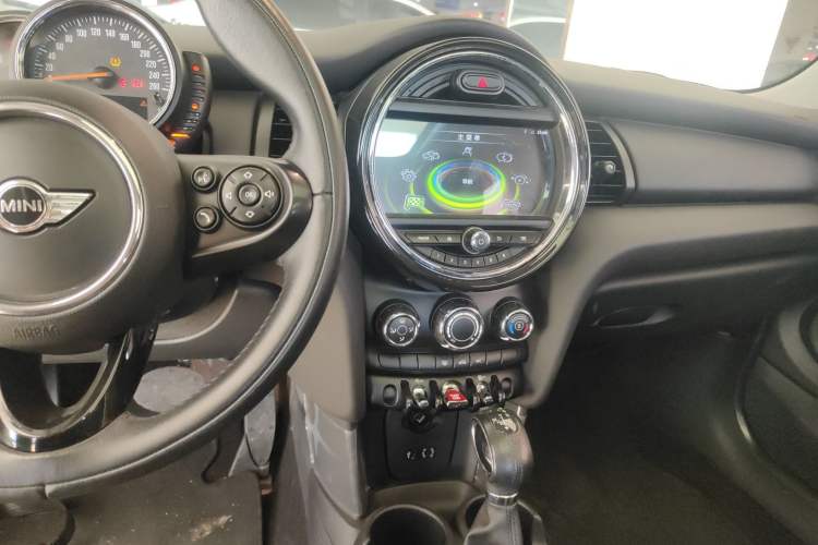 Used  MINI 2014 1.2T ONE+