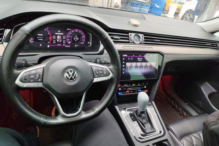 Used Volkswagen Magotan 2020 330TSI DSG Luxury Edition
