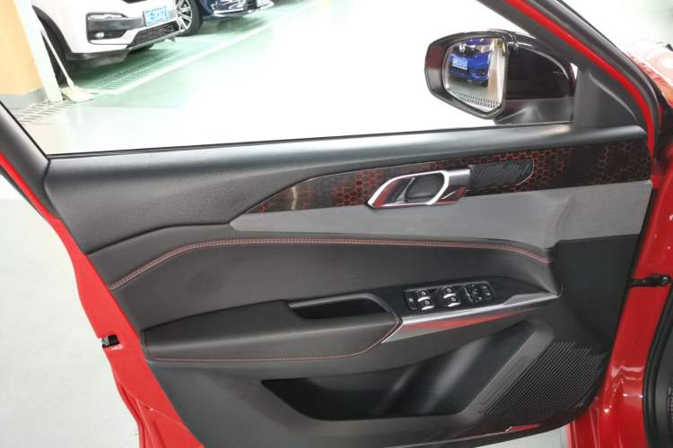 Used Lynk & Co 03 2019 1.5TD DCT JingPro Edition China VI Standard
