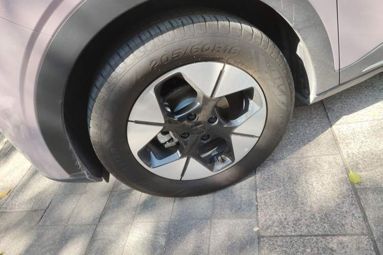 Used  Geome 2025 UP 410km Exploration+ Edition
