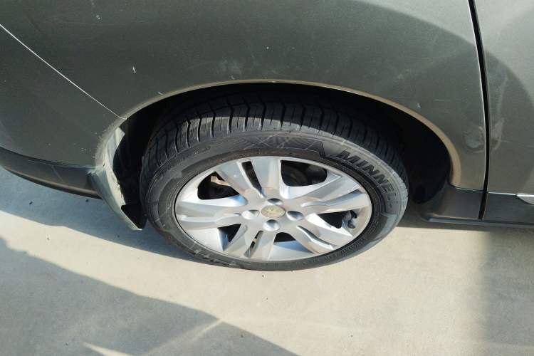 Used Peugeot 3008 2016 1.6THP Automatic Classic Edition
