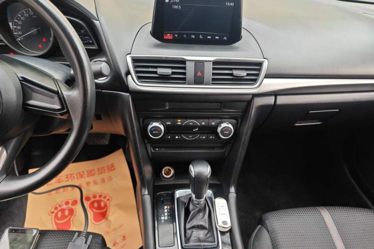 Used Mazda Mazda 3 Axela 2017 Sedan 1.5L Automatic Luxury Model Emission Standard China V