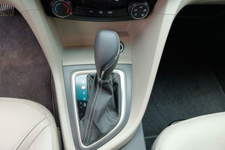 Used Buick GT 2017 15N Automatic Elite Version
