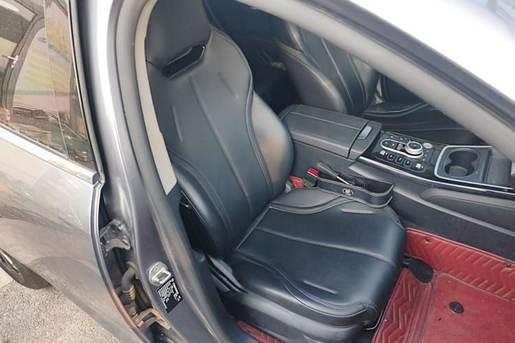 Used BYD Qin PLUS 2021 EV 400KM Luxury Model
