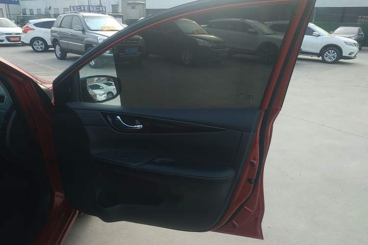 Used Nissan Tiida 2020 1.6L CVT Smart Drive Edition
