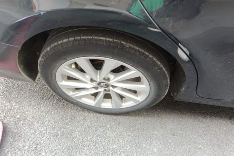 Used Toyota Camry 2021 2.0G Luxury Edition
