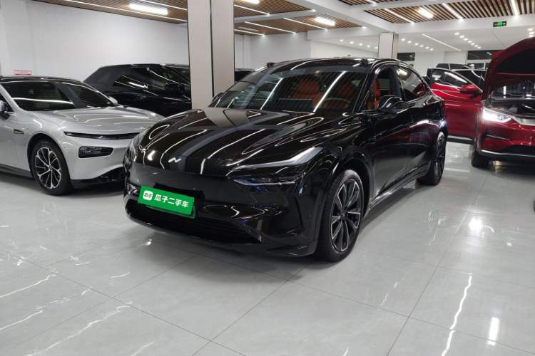 Used ONVO L60 2024 60 kWh Rear-Drive Version