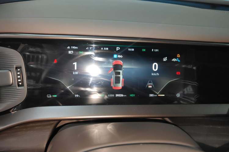 Used Denza D9 2022 DM-i 970 Four-Wheel Drive Flagship Model