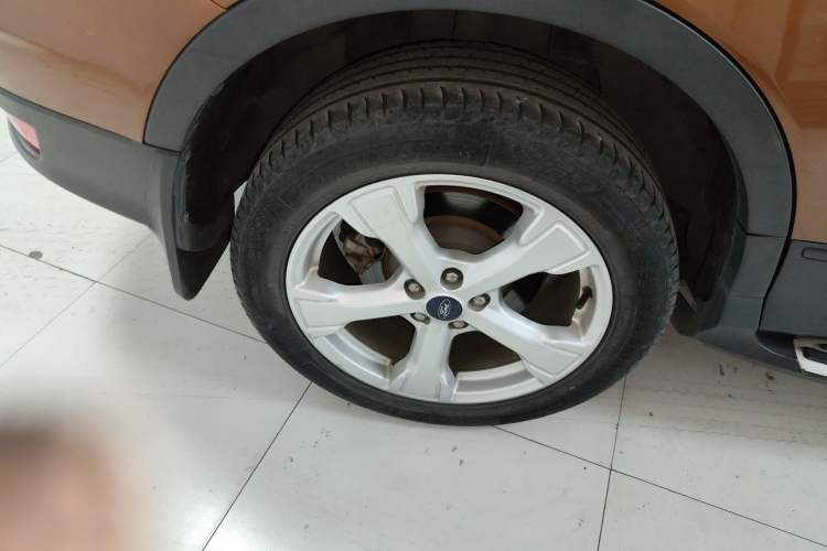 Used Ford Kuga 2018 EcoBoost 180 Two-Wheel-Drive Platinum Edition