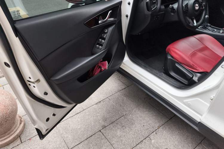 Used Mazda CX-4 2021 2.0L Automatic Two-Wheel Drive Blue Sky Exploration Edition
