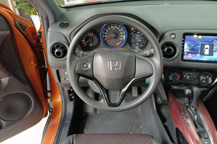 Used Honda XR-V 2015 1.8L EXi CVT Comfort Version
