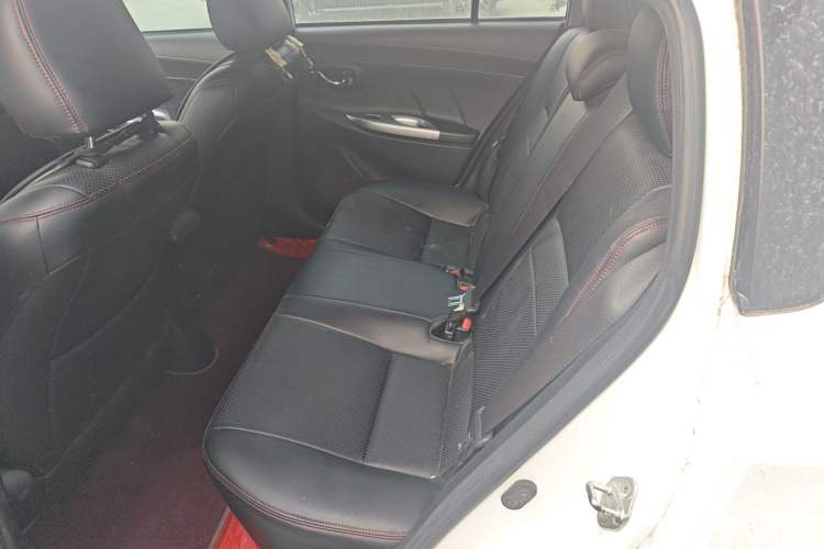 Used Toyota YARiS L Zhi Xian 2015 1.5E Automatic Charm Edition